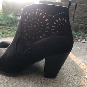 Women’s booties